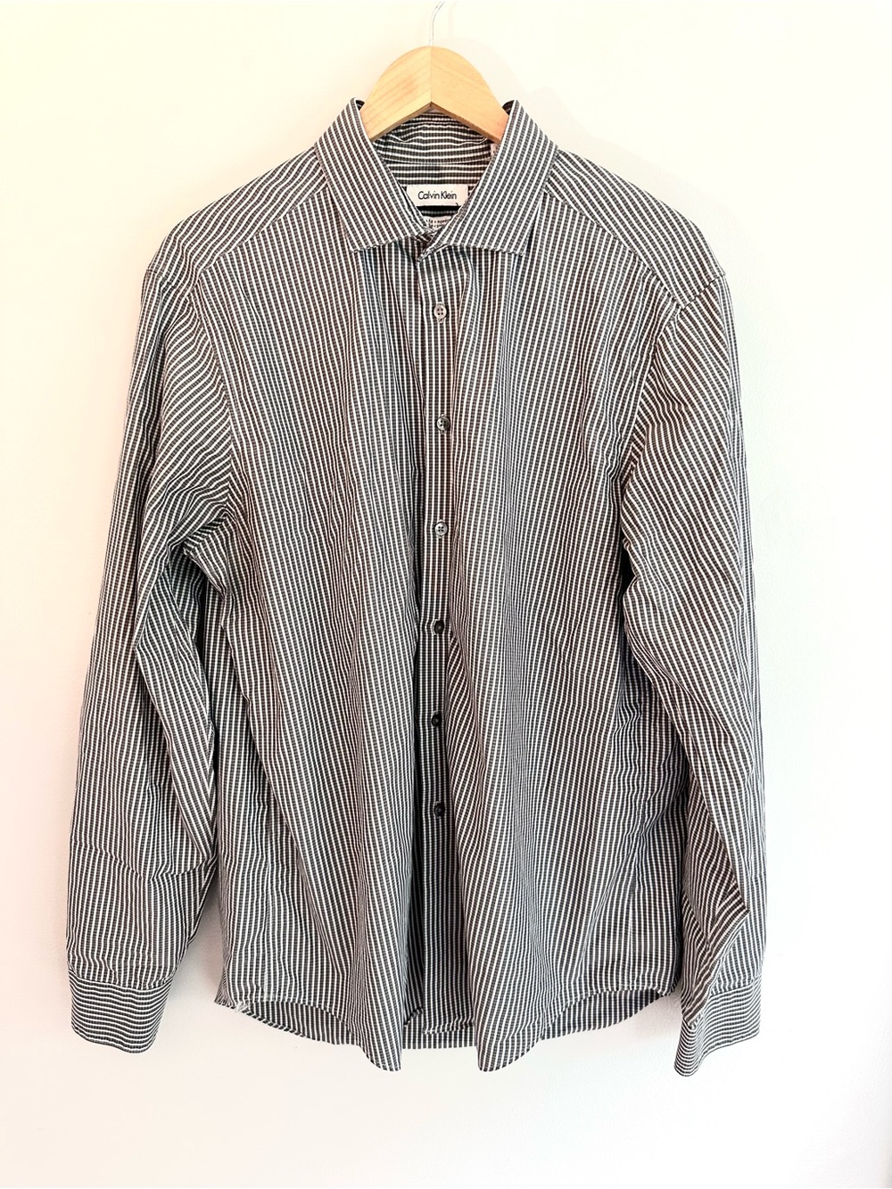 Calvin Klein Men’s Grey & White Striped Button-Up Shirt
